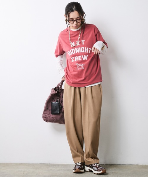 CHIC STYLE(シックスタイル)の「エアリーカットソープルオーバー<大きいサイズ有>シックスタイル(Tシャツ/カットソー・レディース・ブラック/グレー/オフホワイト・5L/4L/3L/LL/L/M)」の20枚目の写真