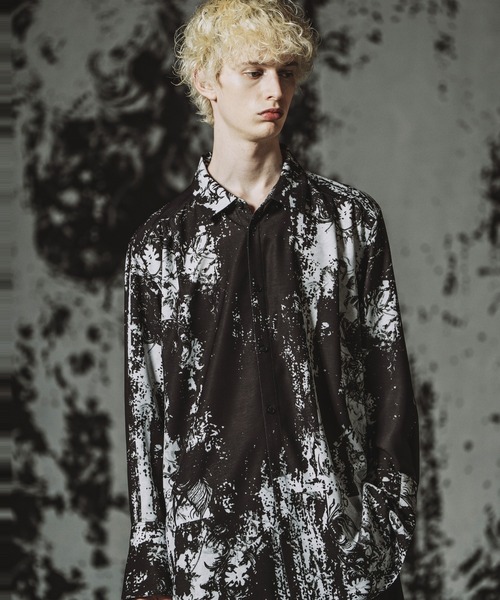 NO ID.（ノーアイディ）の「【NO ID.】Abstracts Print Long Shirt / Abstractsプリントロングシャツ（シャツ/ブラウス・メンズ・ホワイト/ブラック・ONE SIZE）」の9枚目の写真