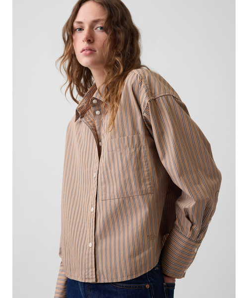 GAP(ギャップ)の「オーガニックコットン ポプリン オーバーサイズ クロップドシャツ(シャツ/ブラウス・レディース・その他/ブラウン/キャメル・XS/S/M/L/XXS)」の6枚目の写真