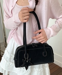 スターストラップ付マットショルダーバッグ