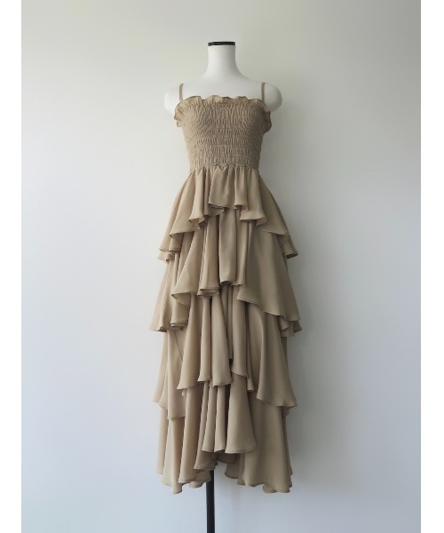 celon(セロン)の「frilly chiffon tiered dress(ワンピース・レディース・ブラック/ベージュ/アイボリー・SMALL/MEDIUM)」の8枚目の写真