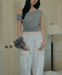 【JAPAN EXCLUSIVE】HANA HALTER SLEEVELESS