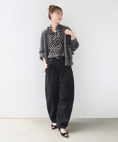 SHIPS(シップス)の「杢 フォックス カシミヤ Vネック カーディガン(カーディガン/ボレロ・レディース・ピンク/グレー・ONE SIZE)」の14枚目の写真