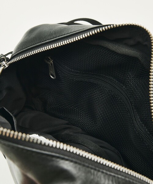 Firsthand(ファーストハンド)の「Firsthand/ファーストハンド 2way Round Mini Hand Bag / 2ウェイ ラウンド ミニ ハンドバッグ【限定展開】(ハンドバッグ・メンズ・ブラック・ONE SIZE)」の13枚目の写真