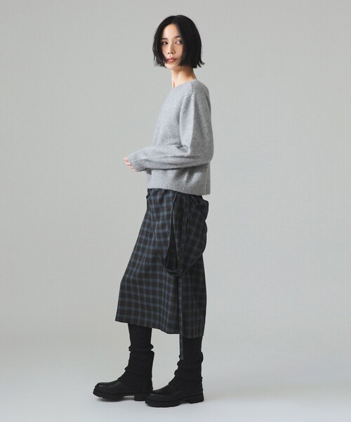 maturely（マチュアリー）の「maturely / フォックスミックス ブイ＆クルー ニット（カーディガン/ボレロ・レディース・グレー/オレンジ・ONE SIZE）」の8枚目の写真