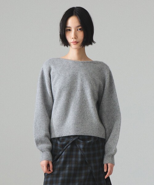 maturely（マチュアリー）の「maturely / フォックスミックス ブイ＆クルー ニット（カーディガン/ボレロ・レディース・グレー/オレンジ・ONE SIZE）」の10枚目の写真