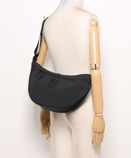 GEORGE'S（ジョージズ）の「【SIERRA DESIGNS】ハーフムーンBAG（ショルダーバッグ・メンズ・ブラック・FREE）」の12枚目の写真