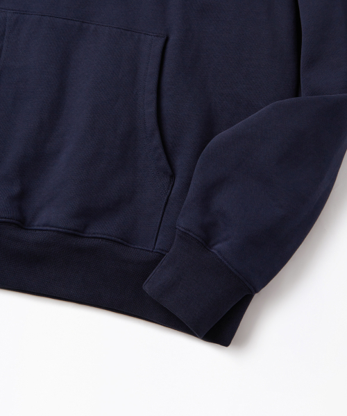 OUTSTANDING(アウトスタンディング)の「V.S.C フード付きスウェット(HOWDY) ネイビー(パーカー・メンズ・その他・MEDIUM/LARGE/X-LARGE)」の6枚目の写真