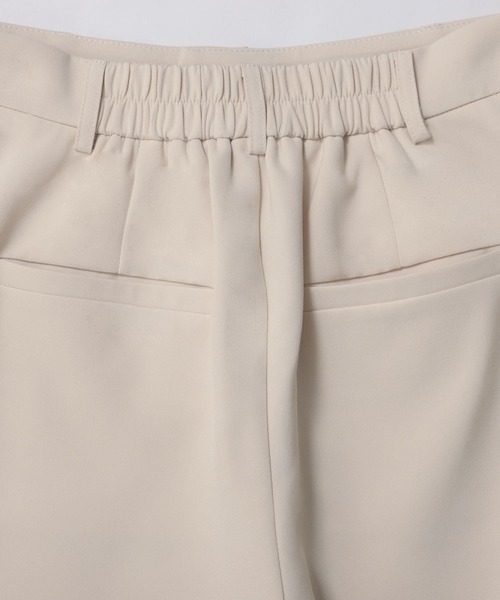 Fit more(フィットモア)の「サイドタックリボンショートパンツ(その他パンツ・レディース・ブラック/アイボリー・M/S)」の15枚目の写真