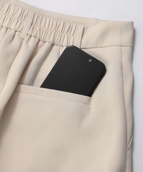 Fit more(フィットモア)の「サイドタックリボンショートパンツ(その他パンツ・レディース・ブラック/アイボリー・M/S)」の16枚目の写真