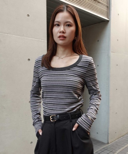 CORNERS（コーナーズ）の「マルチボーダークルーネックTシャツ（Tシャツ/カットソー・レディース・カーキ/ブラウン/ネイビー/ブラック・M）」の19枚目の写真