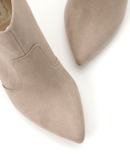 Carlie e felice（カーリーエフェリーチェ）の「【MADE IN JAPAN】【安心の日本製】美脚効果あり！ポインテッドトゥブーティ【Carlie e felice/カーリーエフェリーチェ】（ブーツ・レディース・ブラック/ベージュ/グレー/キャメル・M/L/S/LL）」の14枚目の写真