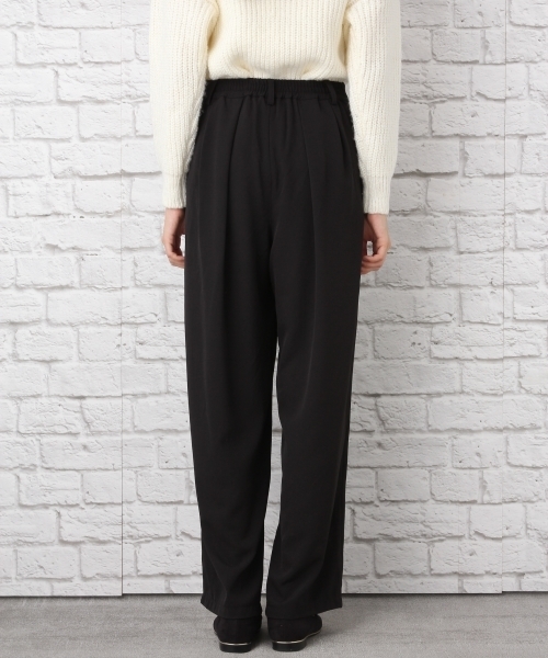LEPSIM（レプシィム）の「タックイージーワイドパンツ　732746（その他パンツ・レディース・ブラウン/ネイビー/ブラック/アイボリー・LARGE/MEDIUM）」の11枚目の写真