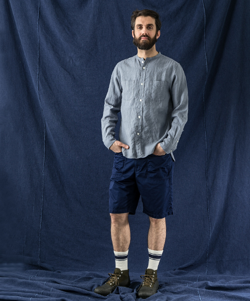 WORK NOT WORK URBAN RESEARCH(ワークノットワークアーバンリサーチ)の「WORK NOT WORK フレンチリネンナローバンドカラーシャツ(シャツ/ブラウス・メンズ・ブルー/ブラック/ホワイト・MEDIUM/LARGE/SMALL)」の6枚目の写真