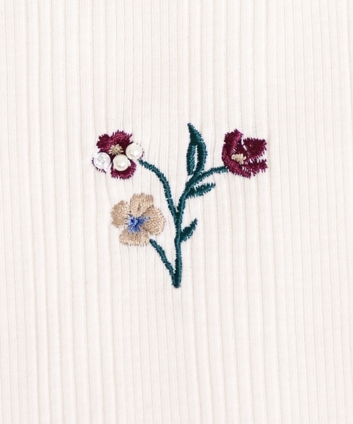 MAJESTIC LEGON（マジェスティックレゴン）の「【WEB限定価格】総刺繍ビジュー長袖プルオーバー（Tシャツ/カットソー・レディース・ブラック/アイボリー/ボルドー/ラベンダー・MEDIUM）」の15枚目の写真