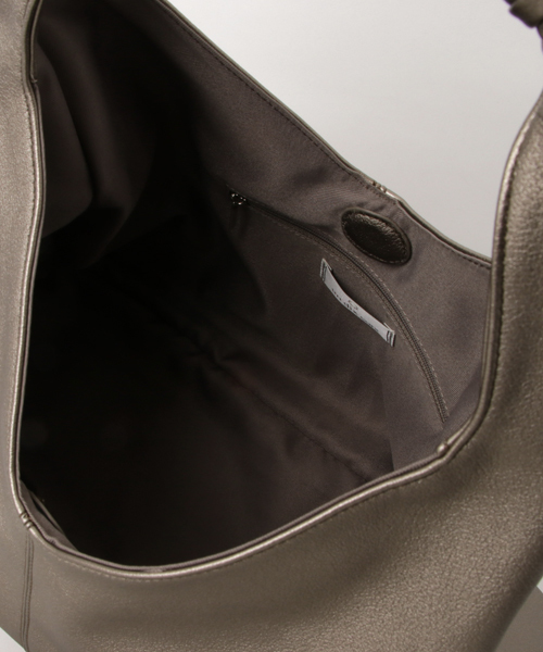 un dix cors（アンディコール）の「メタリックBAG（ハンドバッグ・レディース・シルバー/ブロンズ・ﾌﾘ-）」の5枚目の写真