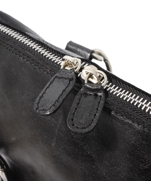 SOFFITTO(ソフィット)の「Soffitto / レザーバッグ(ショルダーバッグ・レディース・ブラック/グレー・FREE)」の6枚目の写真