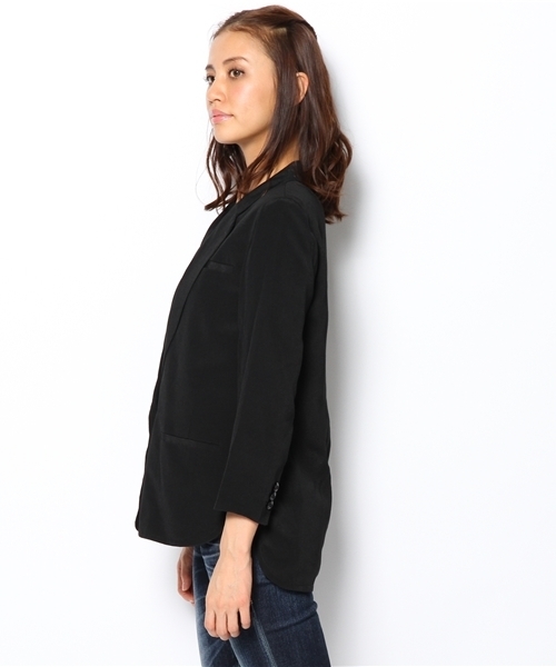 KariAng（カリアング）の「ラウンド７分袖ジャケット（テーラードジャケット・レディース・ブラック系/ベージュ系・SMALL/MEDIUM）」の3枚目の写真