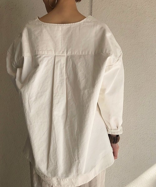 TODAYFUL（トゥデイフル）の「レースアップコットンプルオーバー（T 