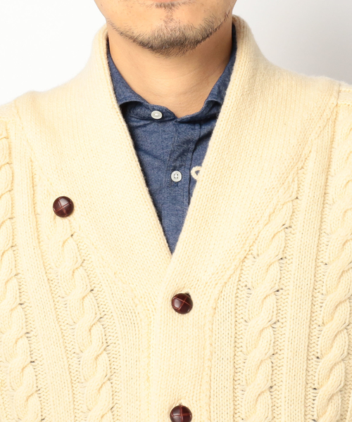 INVERALLAN(インバーアラン)の「INVERALLAN: RENNIE SHETLAND 『クラシックヘビーニードル』 ショールカラーカーディガン(カーディガン/ボレロ・メンズ・ナチュラル/ワイン/ネイビー/グレー・40/38/42)」の6枚目の写真