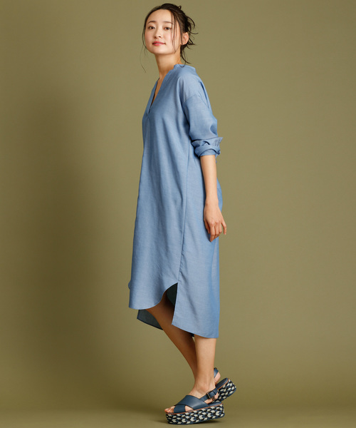 Munich（ミューニック）の「ダンガリーバックツイストワンピース（ワンピース・レディース・ホワイト/ブルー/ラベンダー/ライトベージュ・FREE）」の13枚目の写真