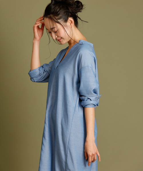 Munich（ミューニック）の「ダンガリーバックツイストワンピース（ワンピース・レディース・ホワイト/ブルー/ラベンダー/ライトベージュ・FREE）」の16枚目の写真