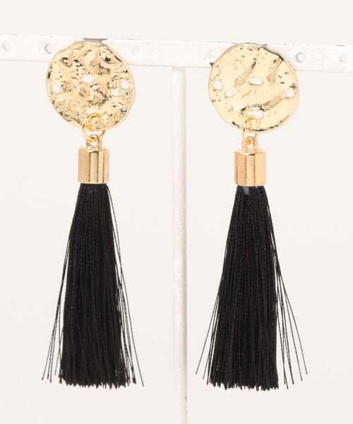tone（トーン）の「【Caramel late】ゴールド×タッセルピアス（ピアス（両耳用）・レディース・パープル/ピンク/グリーン/イエロー/オレンジ/グリーン系その他/グレー/ブラック/ネイビー/ブルー・FREE）」の2枚目の写真