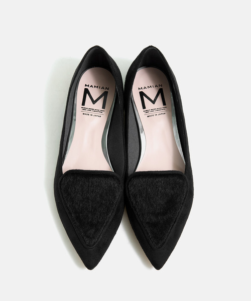 MAMIAN(マミアン)の「甲深デザイン フラットシューズ(バレエシューズ・レディース・ブラック/グレイッシュベージュ/ダークパープル/ブラック系その他/アイボリー/ブラック系その他2/ブラック系その他3/ブラック系その他4/モカ/ライトベージュ/ブラック系その他5/グレー系その他/レオパード/シルバー・22.5cm/23.0cm/23.5cm/24.0cm/24.5cm/25.0cm)」の4枚目の写真