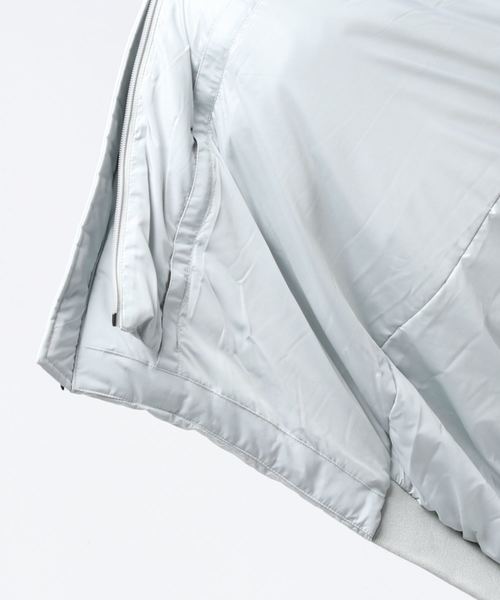 SHU（シュー）の「BOMBER JACKET（ダウンジャケット/コート・レディース・ブラック/グレー/ベージュ・XS/S/M/L/XL）」の4枚目の写真