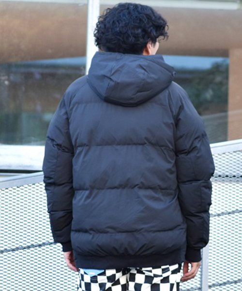 SHU（シュー）の「BOMBER JACKET（ダウンジャケット/コート）」 - WEAR