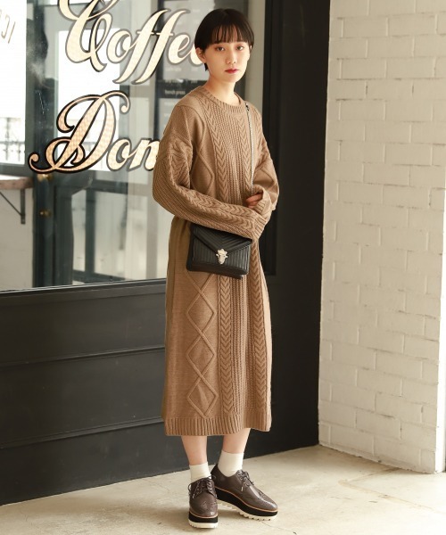 PAGEBOY(ページボーイ)の「厚底レースアップ/オックスフォードシューズ(その他シューズ・レディース・チャコールグレー/ブラック・MEDIUM/LARGE)」の4枚目の写真