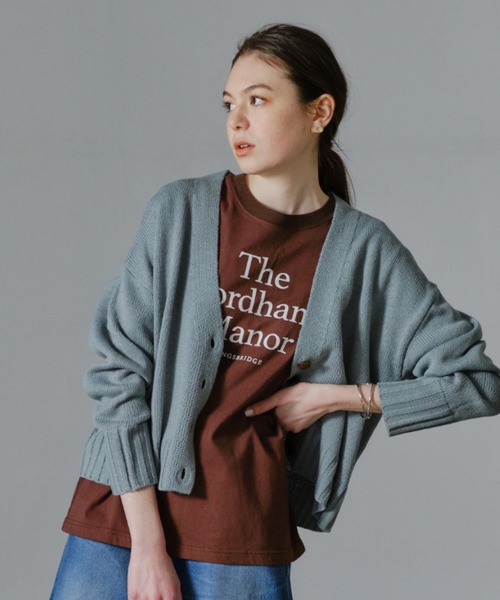 SEVENDAYS=SUNDAY(セブンデイズサンデイ)の「【ユニセックス対応】FORDHAMロゴ半袖Tシャツ*(Tシャツ/カットソー)」|ブラウン