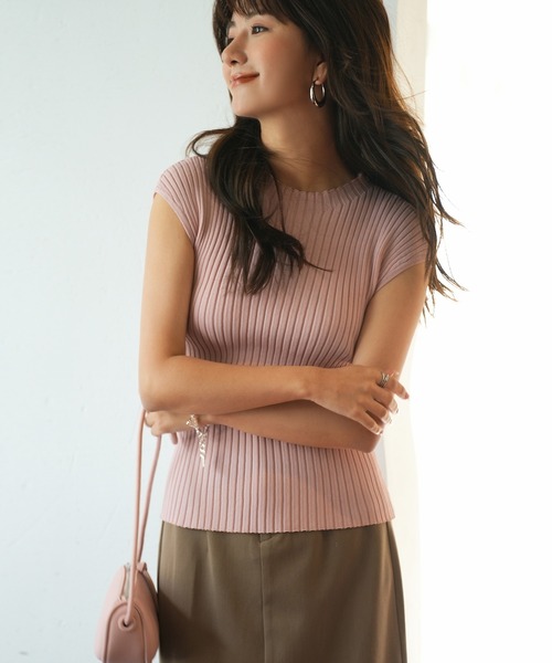 SAISON DE PAPILLON（セゾンドパピヨン）の「フレンチスリーブリブ切替サマーニット選べる2タイプ【22色展開】【接触冷感】（ニット/セーター・レディース・ブラック/ネイビー/アイボリー/ベージュ/ミント/カーキ/パープル/ピンク/ホワイト系その他/ブラック系その他/ブルー系その他/ベージュ系その他/パープル系その他/グリーン系その他/ライトベージュ/グリーン/ベビーピンク/パープル系その他2/ベージュ系その他2/バイオレット/ピンク系その他2/グリーン系その他2・L/M）」の21枚目の写真