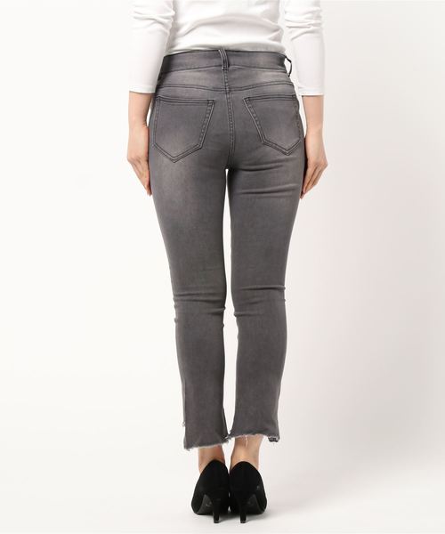 KOBE LETTUCE（コウベレタス）の「カットオフセミフレアデニムパンツ（デニムパンツ・レディース・ブラック/グレー/ブラック系その他・S/M）」の11枚目の写真