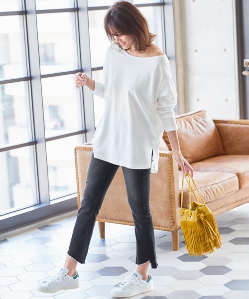 KOBE LETTUCE（コウベレタス）の「カットオフセミフレアデニムパンツ（デニムパンツ・レディース・ブラック/グレー/ブラック系その他・S/M）」の15枚目の写真