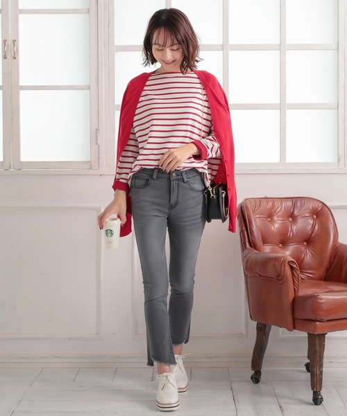 KOBE LETTUCE（コウベレタス）の「カットオフセミフレアデニムパンツ（デニムパンツ・レディース・ブラック/グレー/ブラック系その他・S/M）」の14枚目の写真