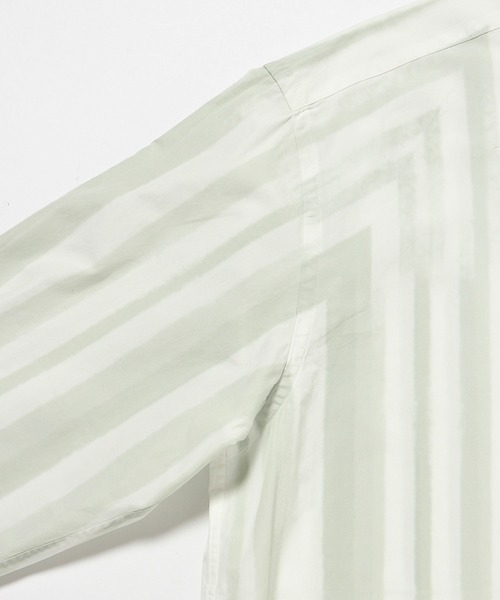 ADAM ET ROPE'（アダムエロペ）の「Origami Dye レギュラーカラーシャツ（シャツ/ブラウス・メンズ・ライトグリーン・M/L）」の6枚目の写真