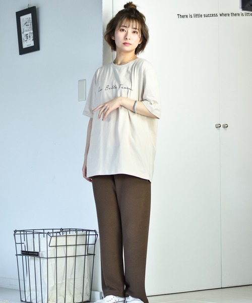 muure（ミュール）の「筆記体ロゴプリント半袖Tシャツ（Tシャツ/カットソー・レディース・アイボリー/チャコールグレー/ベージュ・FREE）」の14枚目の写真