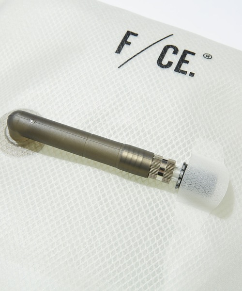 F/CE. （エフシーイー）の「F/CE. FLAMEWORK ZIPLOCK / エフシーイー フレームワーク 防水ジップロックバックパック（バックパック/リュック・メンズ・ホワイト・FREE）」の10枚目の写真