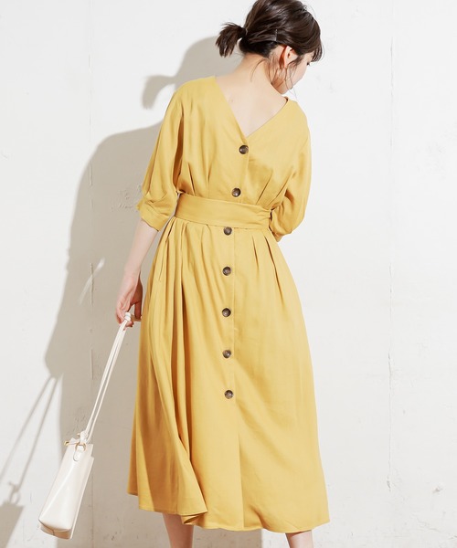 natural couture（ナチュラルクチュール）の「【WEB限定カラー有り】リネン前釦2WAYワンピース（ワンピース・レディース・ブラック/ベージュ/パープル/イエロー/ストライプ・FREE）」の15枚目の写真