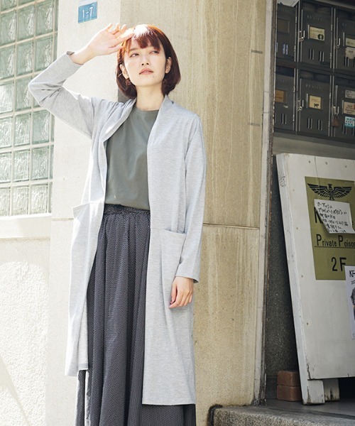 zootie（ズーティー）の「さらっと薄手で快適 UVカットロングカーディガン（カーディガン/ボレロ・レディース・ベージュ系その他/ブルー系その他/イエロー/ネイビー/ブラック/杢グレー/ピンク/オフホワイト/ライトカーキ/チャコール/ライトイエロー/ライトブルー/ミント/ラベンダー・L/M/L-XL/M-L）」の4枚目の写真