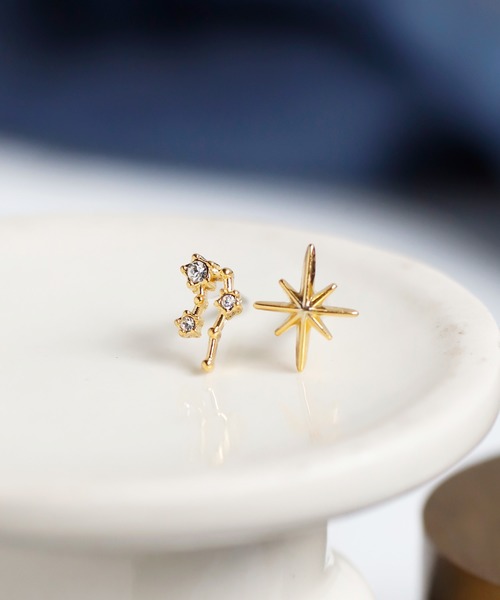 ANEMONE(アネモネ)の「ビジューが紡ぐ星座ピアス(ピアス(両耳用)・レディース・F/H/G/E/C/K/A/I/B/J/D/L・FREE)」の3枚目の写真