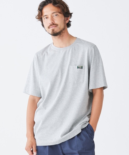 L.L.Bean（エルエルビーン）の「ジャパン・フィット　ケアフリー・アンシュリンカブル・ティ、半袖　ポケット付き　カタディン・ロゴ（Tシャツ/カットソー・メンズ・ヘザーグレー/ヘザーチャコール/ホワイト/ネイビー/ブラック/スカイブルー・SMALL/MEDIUM/LARGE/X-LARGE/XX-LARGE）」の3枚目の写真
