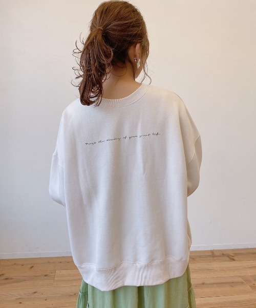 VANNIE U（ヴァニーユー）の「2WAYロゴフェイススウェット（スウェット・レディース・ブラウン/オリーブ/アイボリー/ホワイト系その他/ホワイト系その他2/ベージュ/グレイッシュベージュ/ライトグリーン/ライトブルー・FREE）」の17枚目の写真