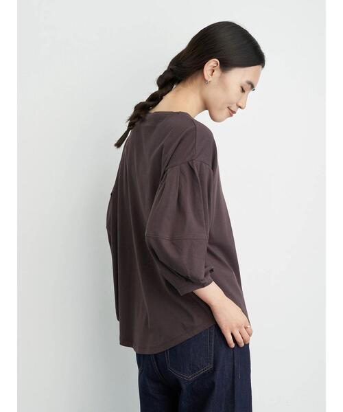 AMERICAN HOLIC(アメリカンホリック)の「袖タックデザイン7分袖カットプルオーバー *(Tシャツ/カットソー・レディース・ブラック/ブラウン/オフホワイト/ピンク・FREE)」の3枚目の写真