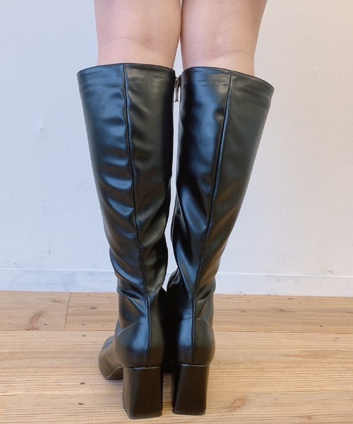 VANNIE U（ヴァニーユー）の「スクエアトゥミドルブーツ（ブーツ・レディース・ブラウン/ブラック・LARGE/MEDIUM/SMALL）」の9枚目の写真