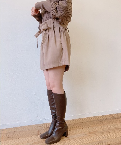 VANNIE U（ヴァニーユー）の「スクエアトゥミドルブーツ（ブーツ・レディース・ブラウン/ブラック・LARGE/MEDIUM/SMALL）」の16枚目の写真