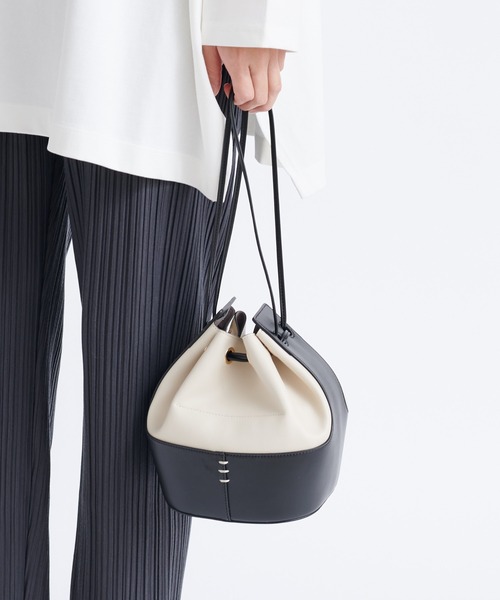 DouDou（ドゥドゥ）の「バルーンドロストバッグ（ハンドバッグ・レディース・ブラック/ブラウン・FREE）」の6枚目の写真