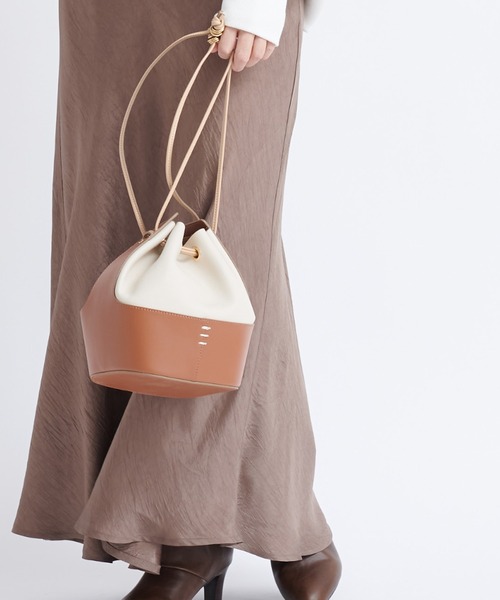 DouDou（ドゥドゥ）の「バルーンドロストバッグ（ハンドバッグ・レディース・ブラック/ブラウン・FREE）」の7枚目の写真