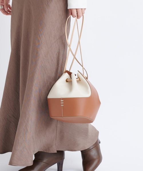 DouDou（ドゥドゥ）の「バルーンドロストバッグ（ハンドバッグ・レディース・ブラック/ブラウン・FREE）」の8枚目の写真